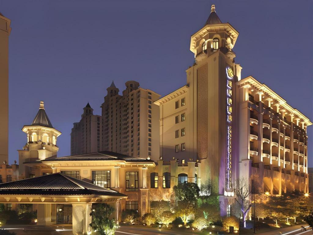 ชาโต สตาร์ริเวอร์ กวางโจว เพนินนซูลา Hotel ภายนอก รูปภาพ