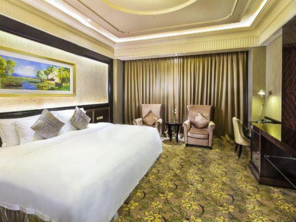 ชาโต สตาร์ริเวอร์ กวางโจว เพนินนซูลา Hotel ภายนอก รูปภาพ